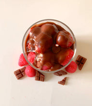 Load image into Gallery viewer, Chocolate Covered Strawberries Dessert Candle
